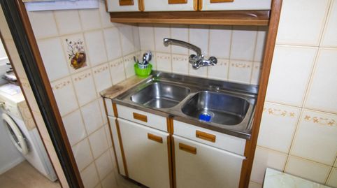 Foto 3 de Piso en venta en Apóstol Santiago, Madrid Capital