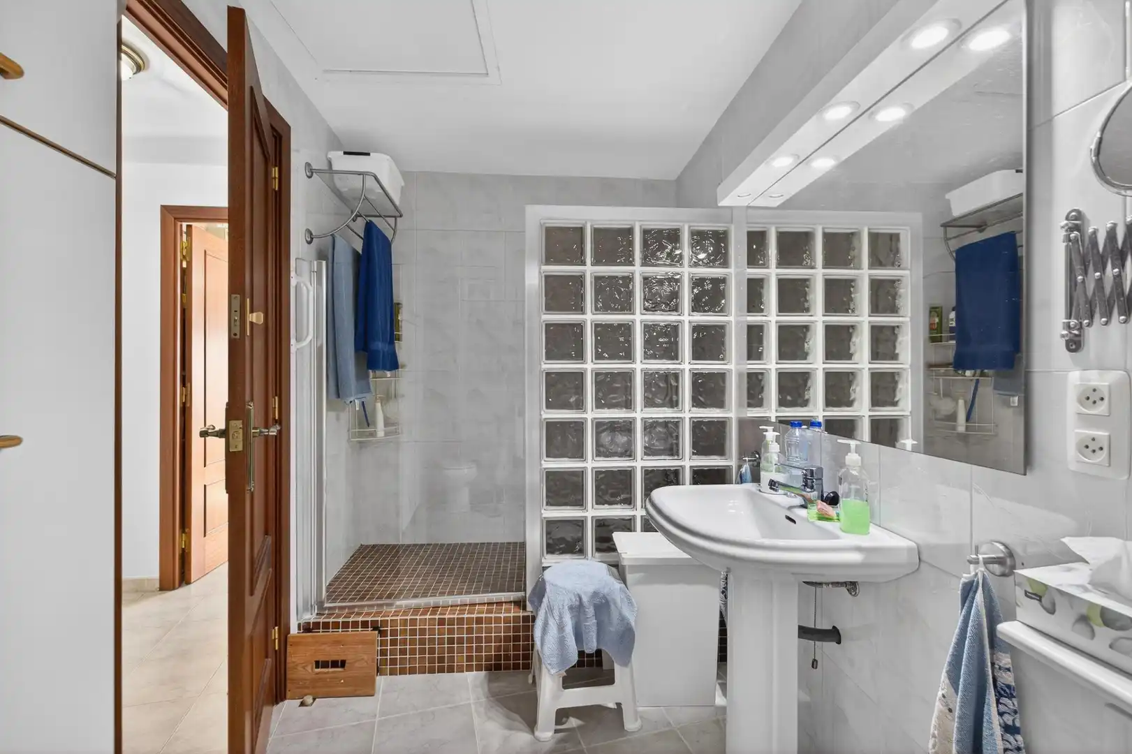 Baño de Casa adosada en venta en Sant Hilari Sacalm con Aire acondicionado y Calefacción