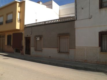 Casa pareada en venta en Calle Triunfo Ave María