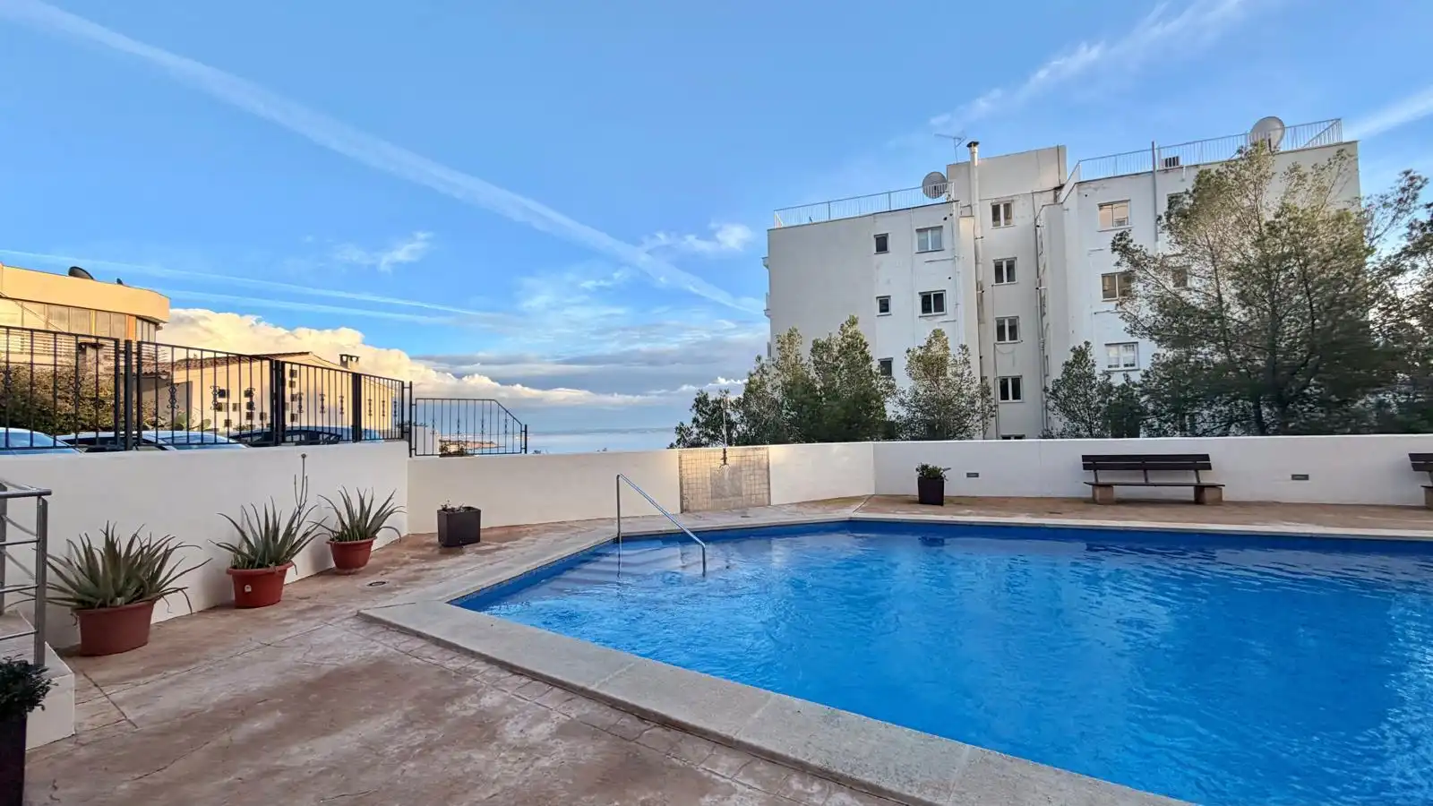 Piscina de Pis en venda en  Palma de Mallorca amb Aire condicionat, Terrassa i Piscina comunitària