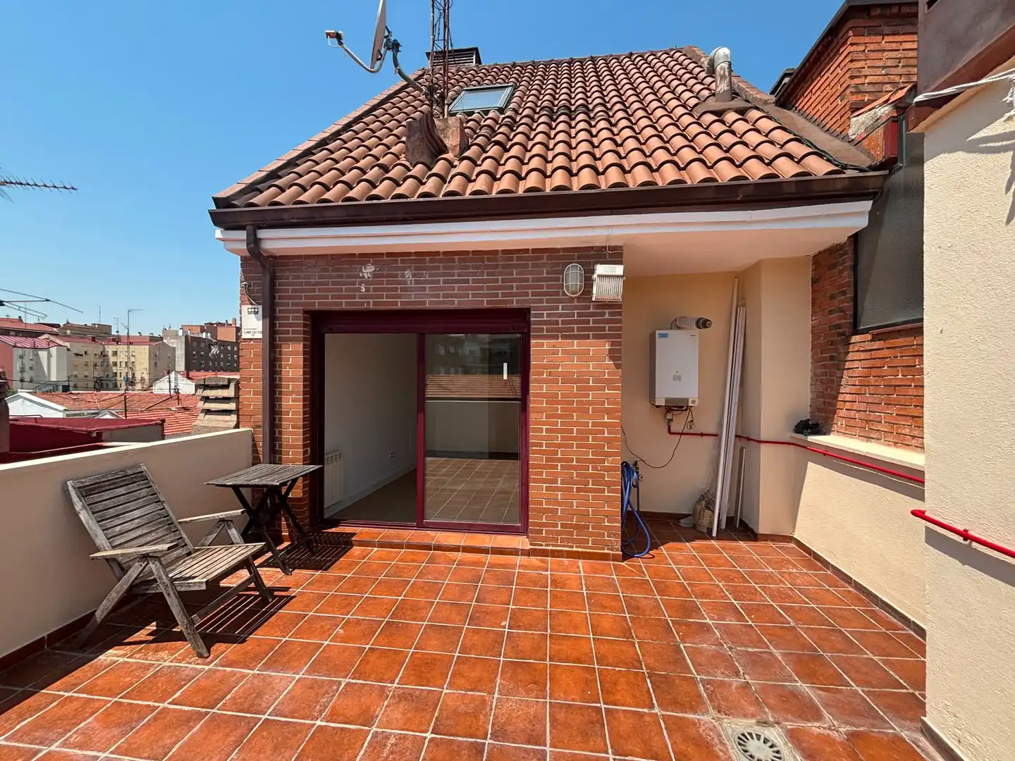 Terraza de Ático de alquiler en Madrid con Aire acondicionado, Calefacción y Terraza