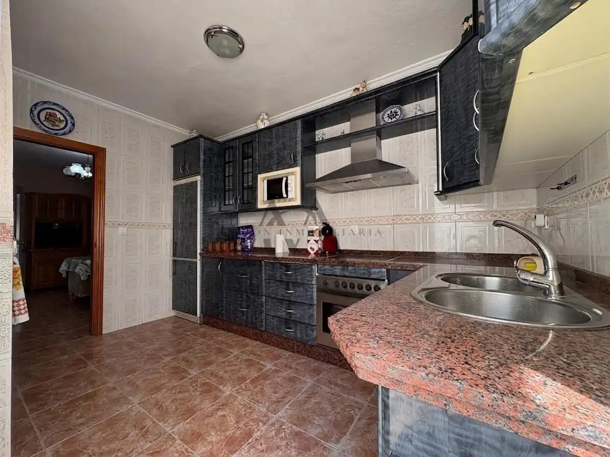 Kitchen of Houses for sale in Lucena  with Private garden