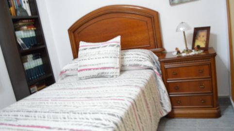 Foto 3 de Casa o chalet en venta en Calle Nicolás de Bussi, 44, Playa Flamenca, Orihuela