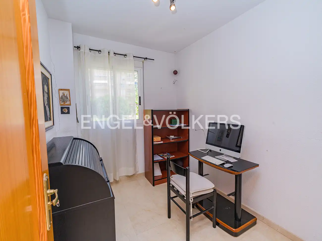Terraced house with balcony for sale in Carrer dels Alguers 4, imagen 25