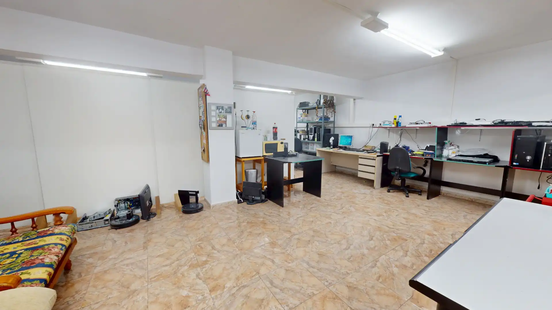 Local en venta en Elda con Aire acondicionado