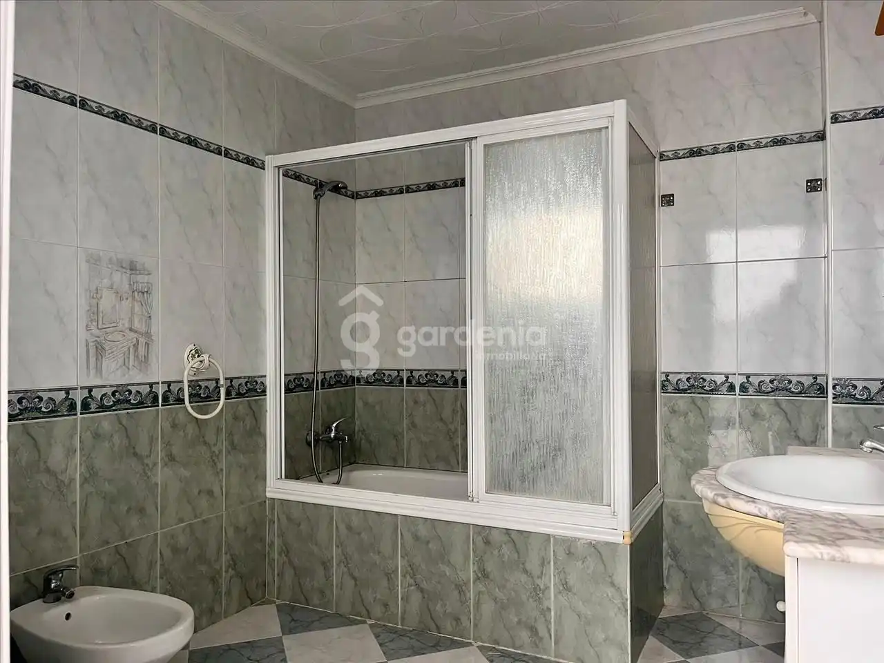 Bathroom of Houses for sale in Morón de la Frontera