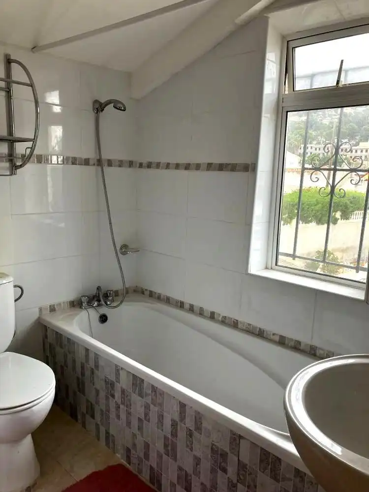 Badezimmer von Haus oder Chalet zum Verkauf in Orxeta mit Klimaanlage, Terrasse und Schwimmbad