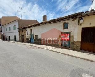 Vista exterior de Casa adosada en venda en El Barraco 