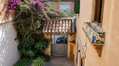 Foto 2 de Casa adosada en venda a Carrer del Baró D'esponellà, Vilapicina i la Torre Llobeta, Barcelona Capital