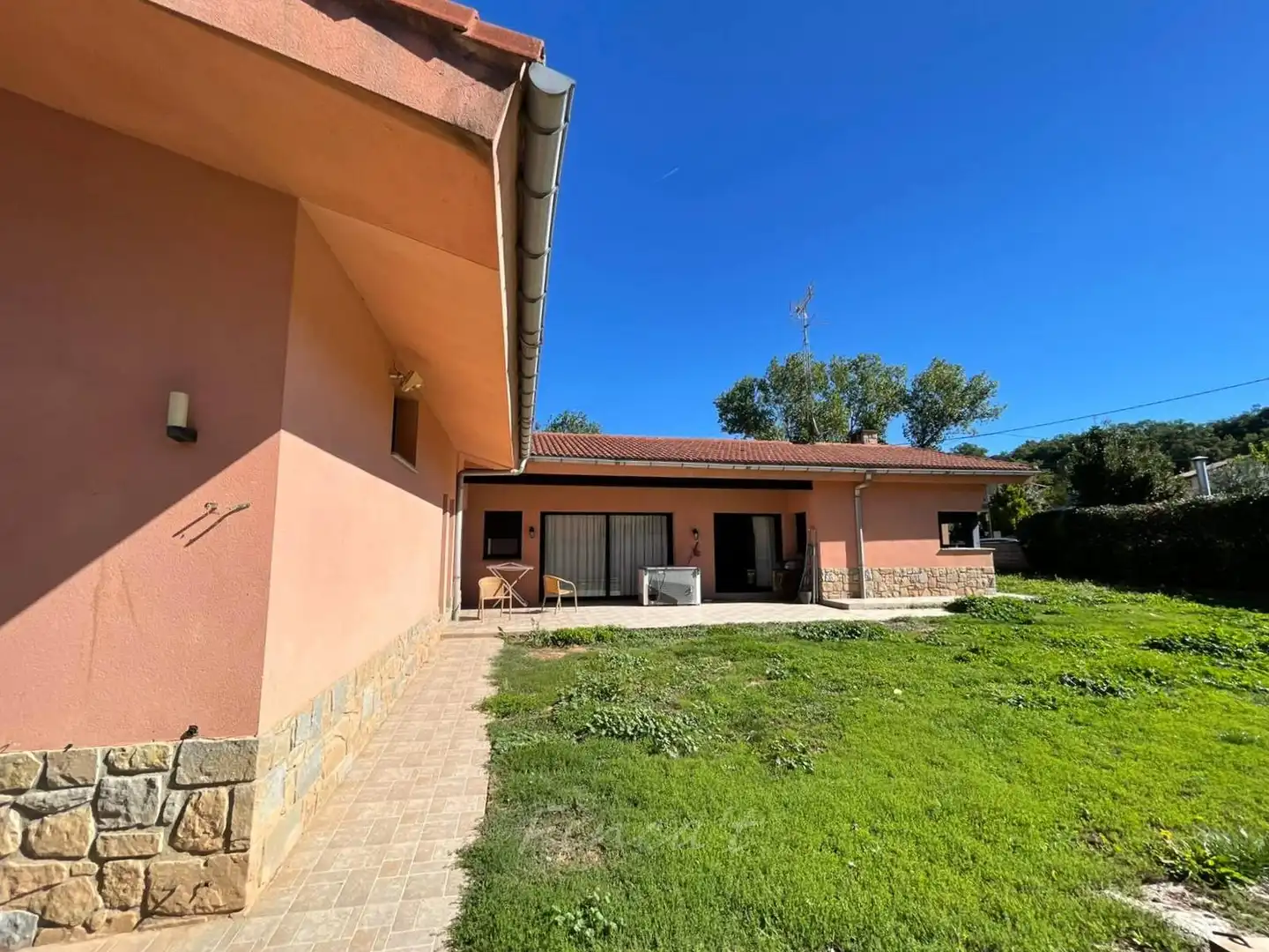 Außenansicht von Haus oder Chalet zum Verkauf in Moià mit Heizung, Ofen und Internet