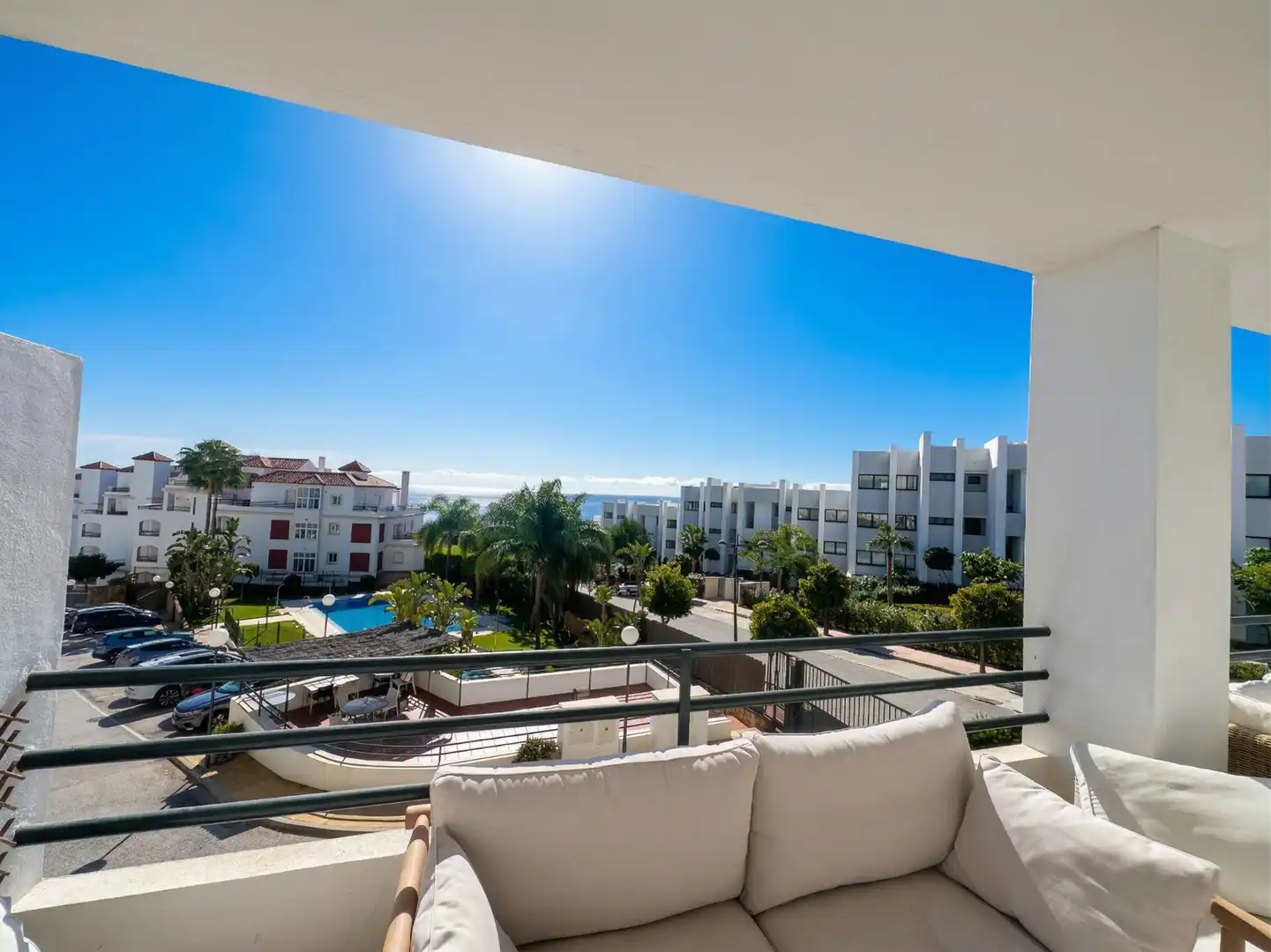 Vista exterior de Apartamento en venta en Manilva con Aire acondicionado, Calefacción y Terraza