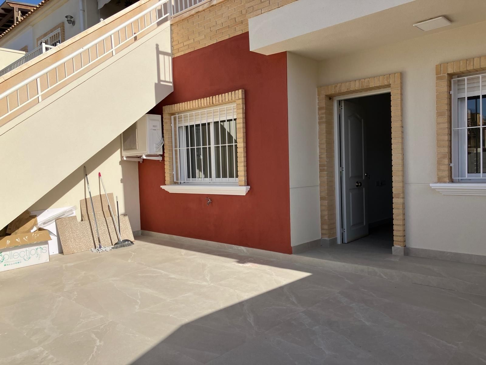 Casa o xalet en venda en Pilar de la Horadada amb Terrassa i Piscina comunitària