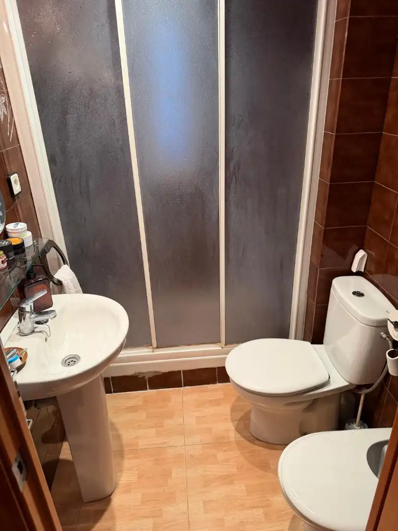 Baño de Piso en venta en Badalona con Aire acondicionado, Calefacción y Parquet