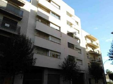 Aparcament amb ascensor en venda a ANTONI FABRA I RIBAS