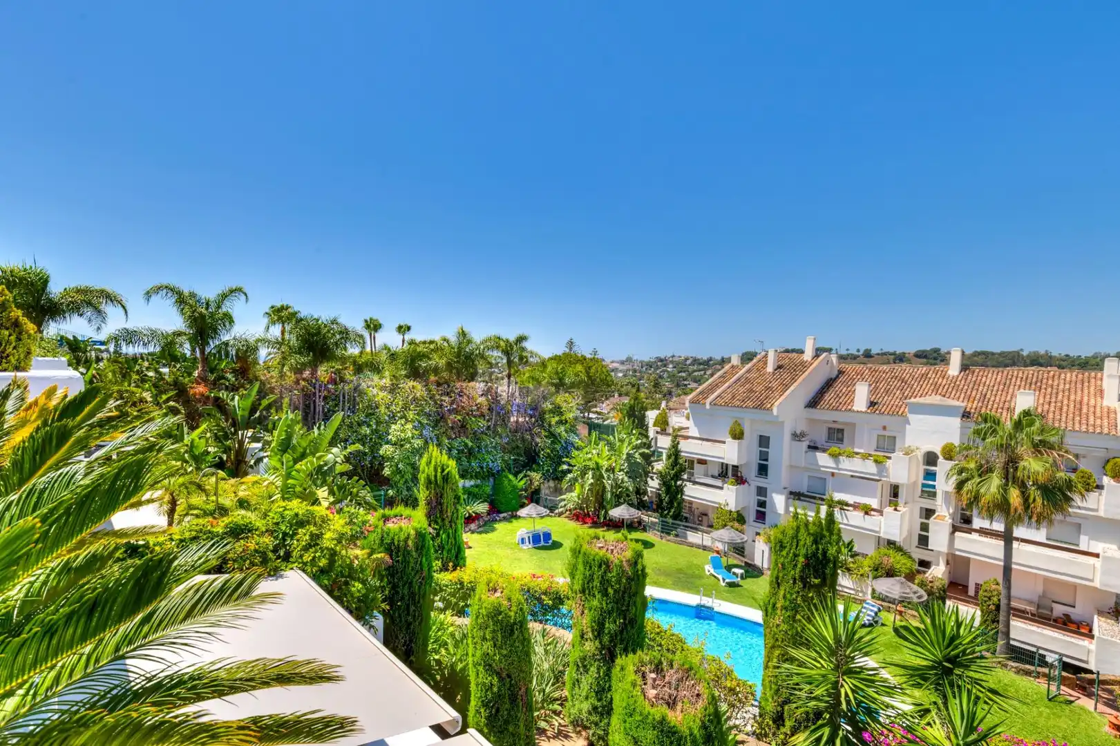 Exterior view of Apartments for sale in Marbella  with Air Conditioner, Heating and Terrace