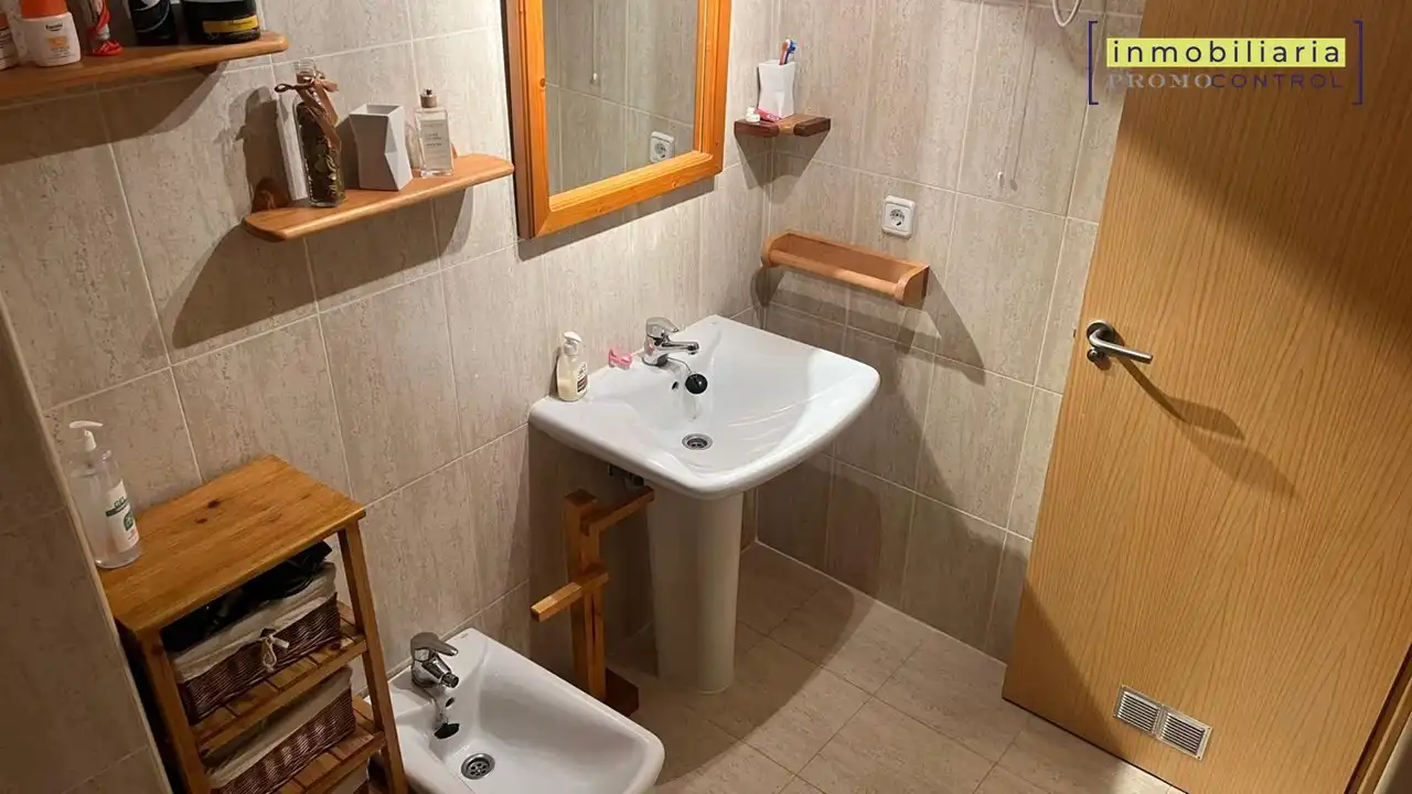 Piso en venta en Canfranc, Huesca