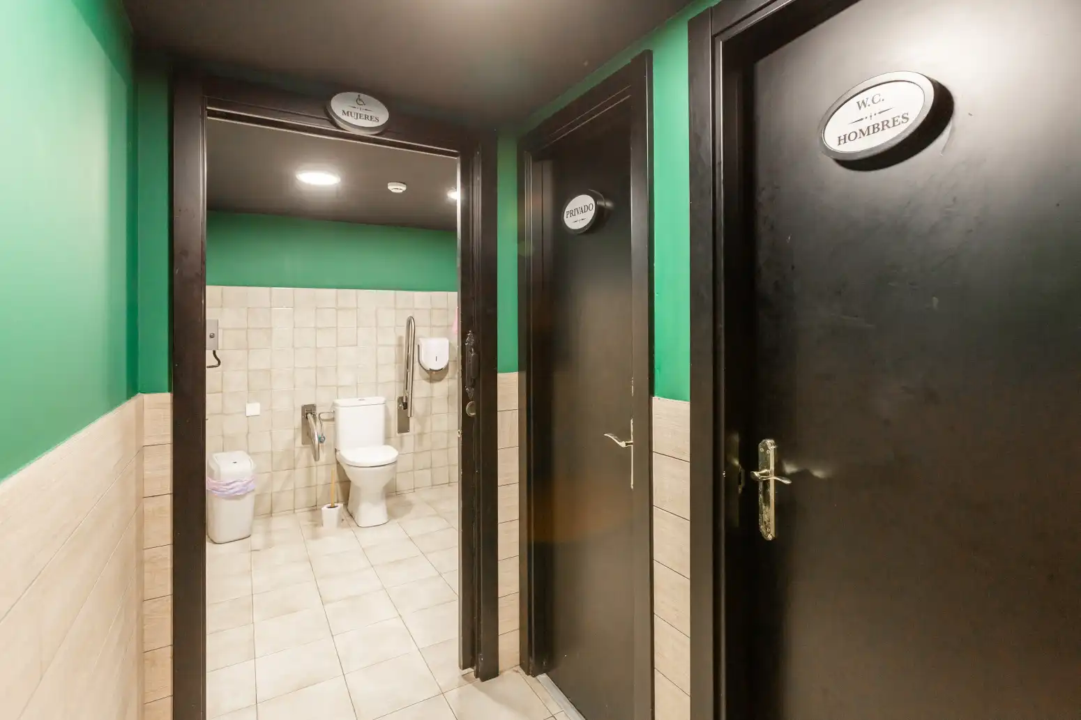 Local comercial en traspaso en Casco Antiguo, imagen 9