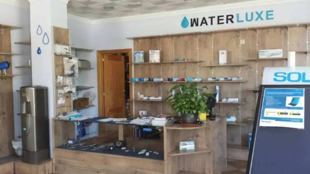 Local comercial en venda a El Ejido Ciudad, imagen 2