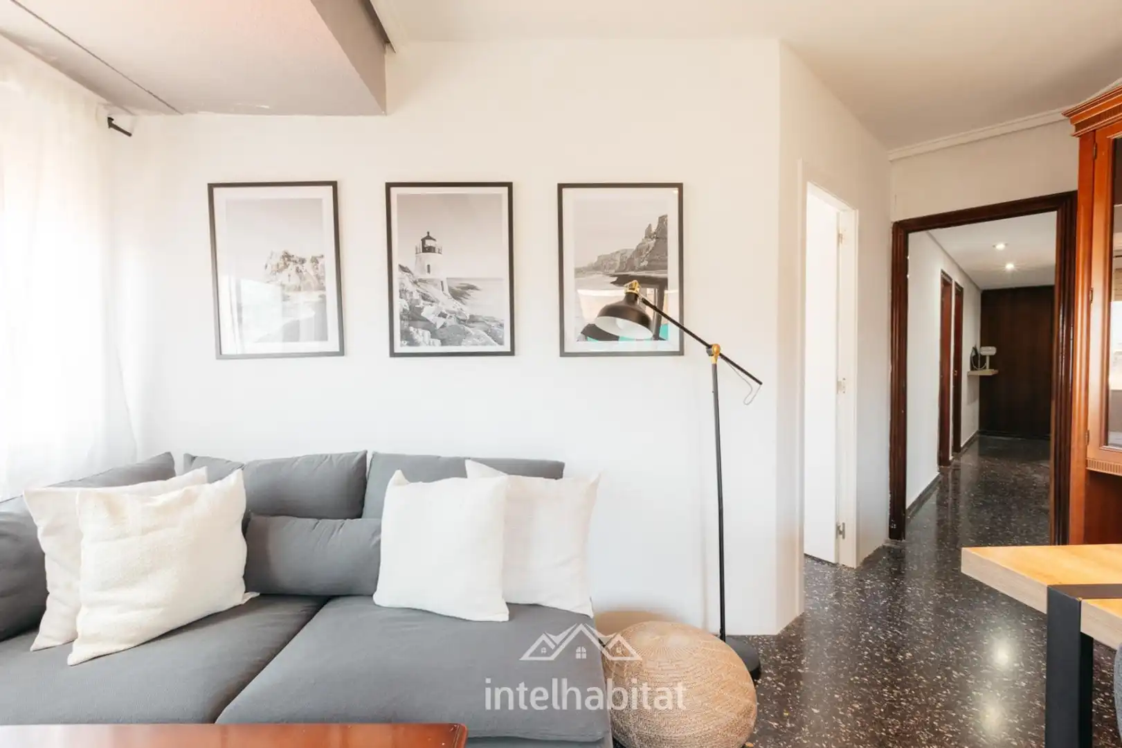 Living room of Flat for sale in Mislata  with Air Conditioner, Furnished and Balcony