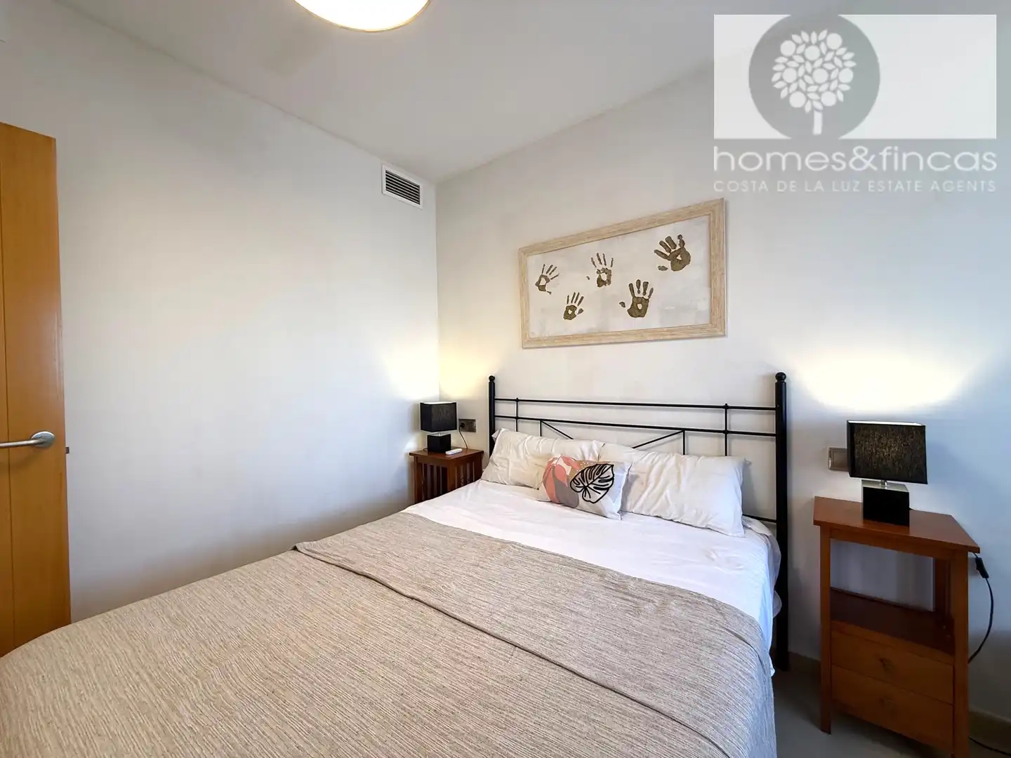 Habitación de Ático en venta en Ayamonte con Aire acondicionado, Amueblado y Piscina comunitaria