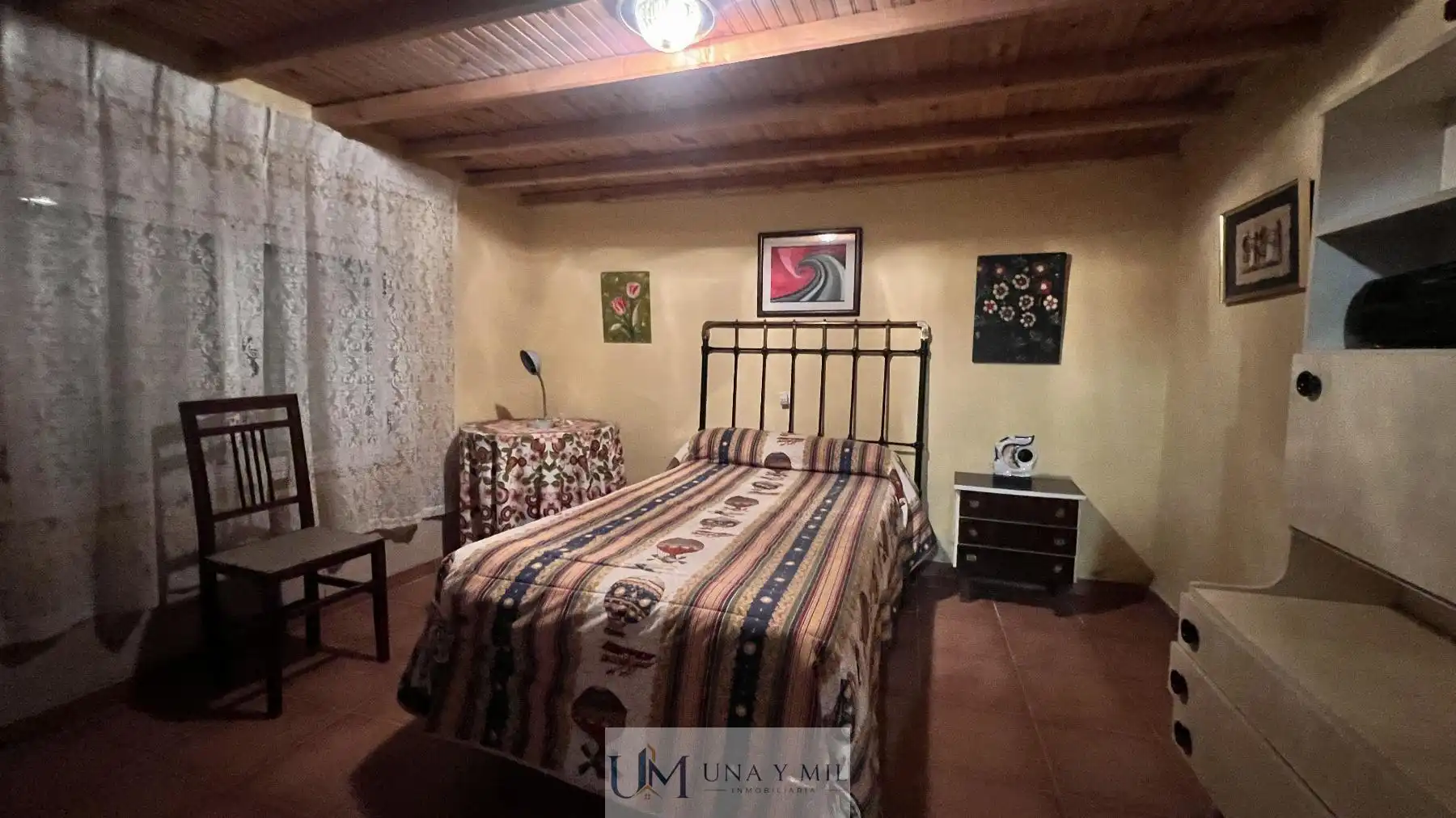 Dormitori de Casa o xalet en venda en Pedrosillo de los Aires amb Traster i Moblat
