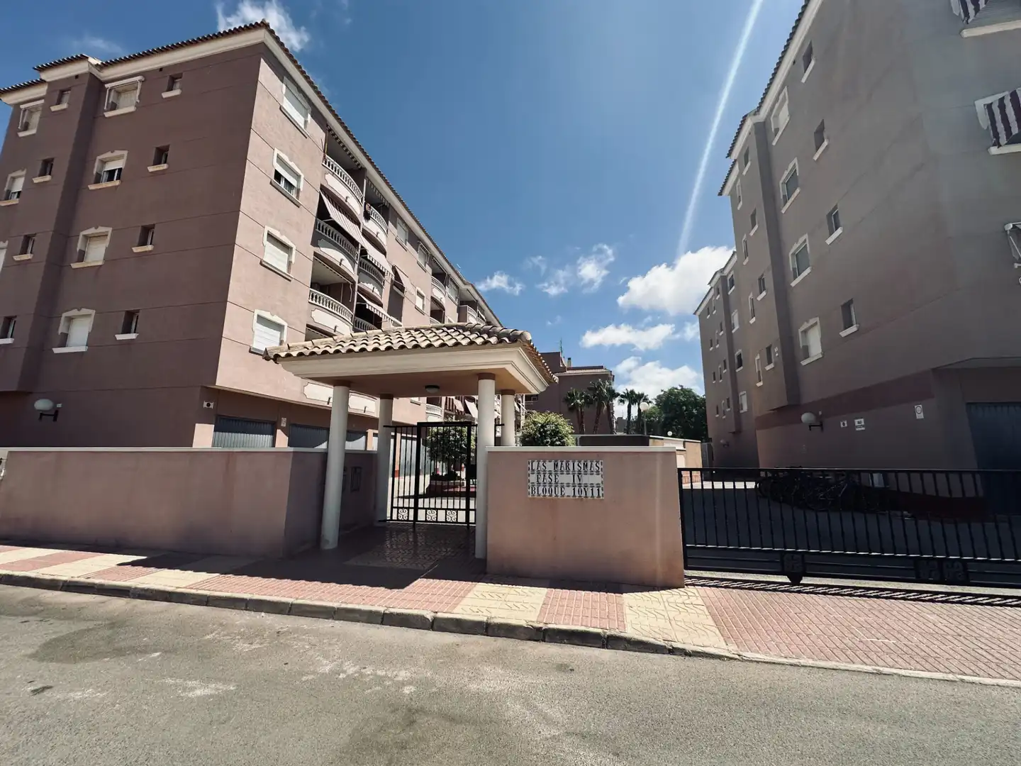 Außenansicht von Wohnung zur Miete in Santa Pola mit Klimaanlage, Terrasse und Möbliert