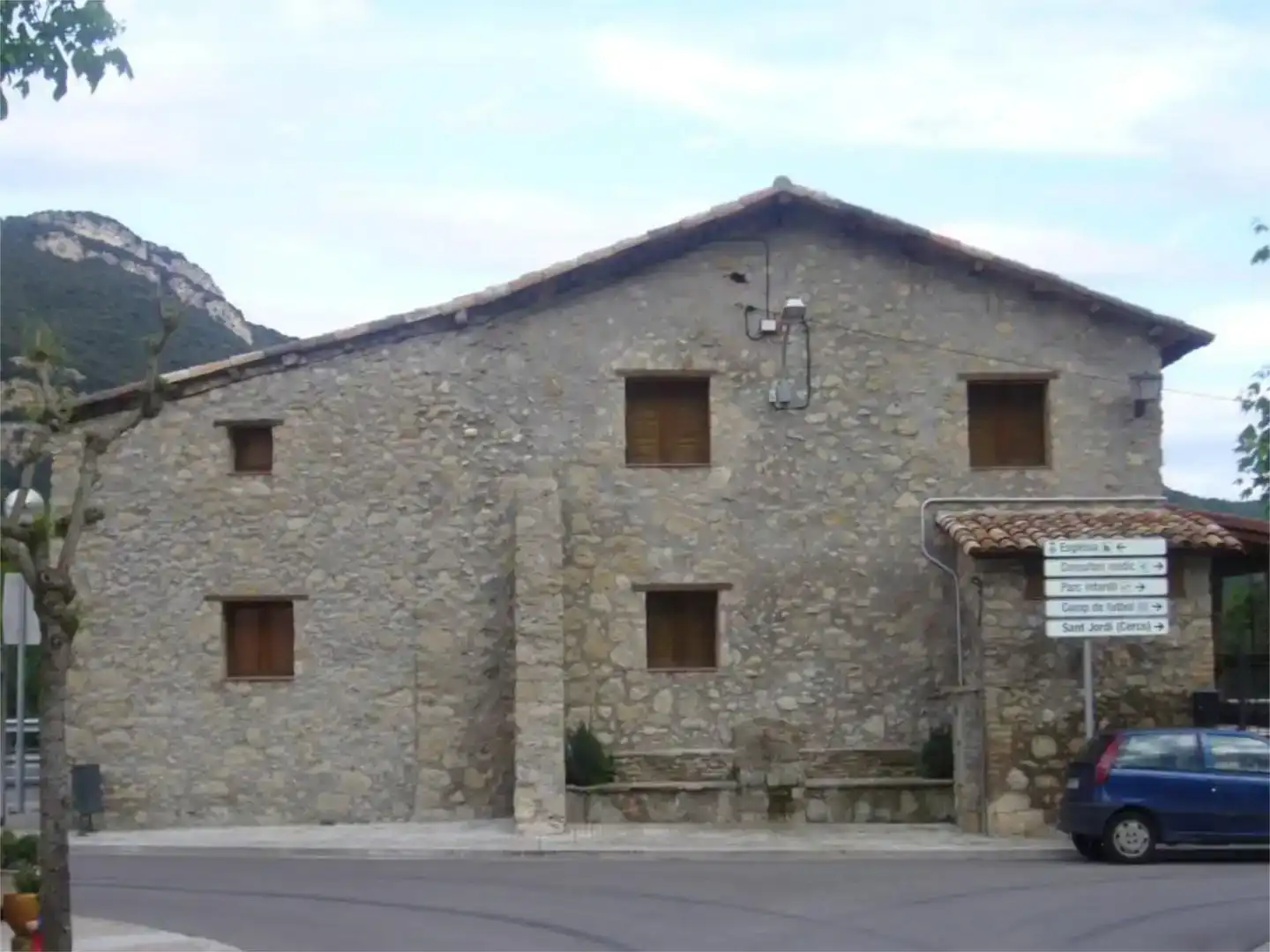 Exterior view of Houses for sale in Cercs