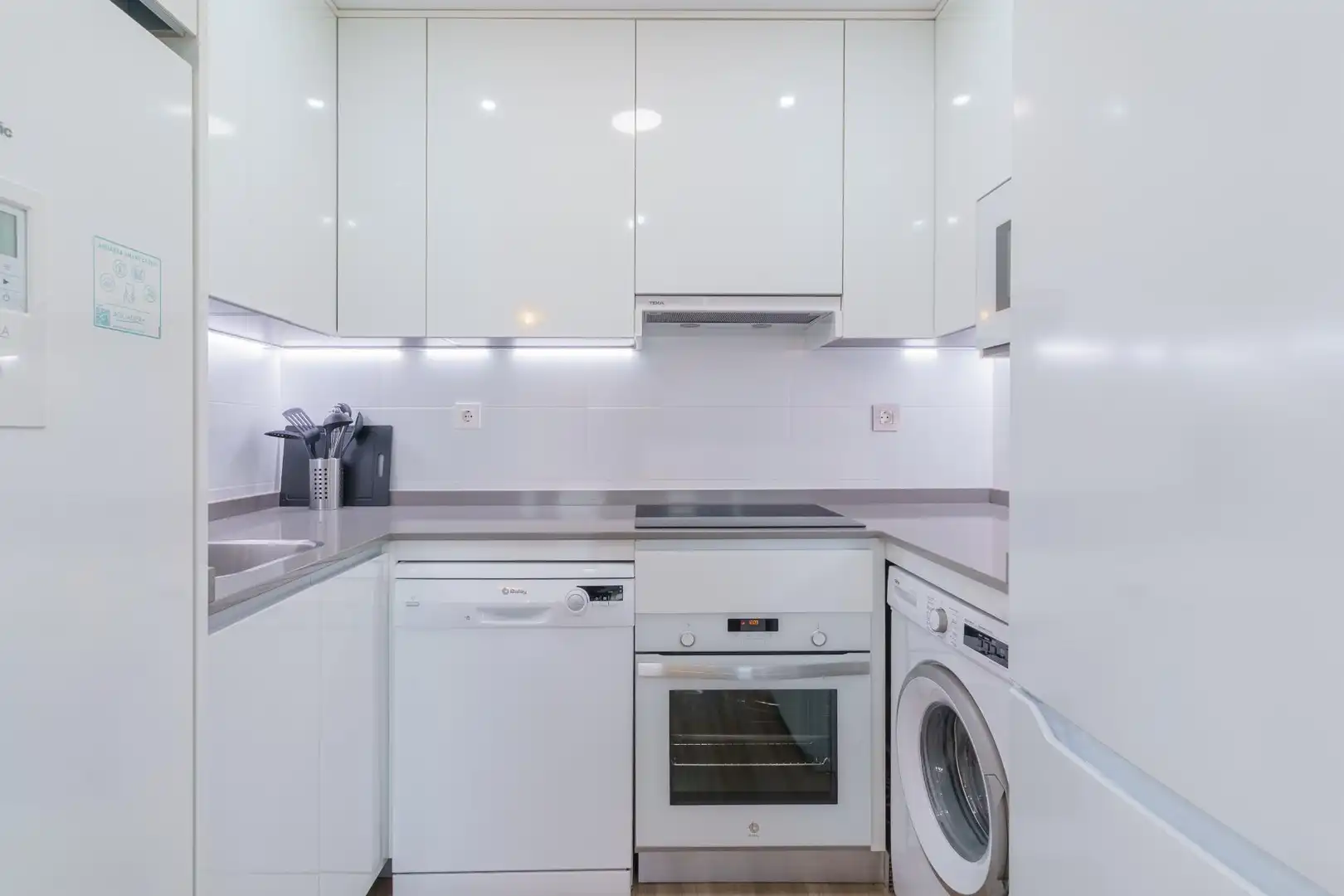 Cocina de Piso de alquiler en Motril con Aire acondicionado, Terraza y Trastero