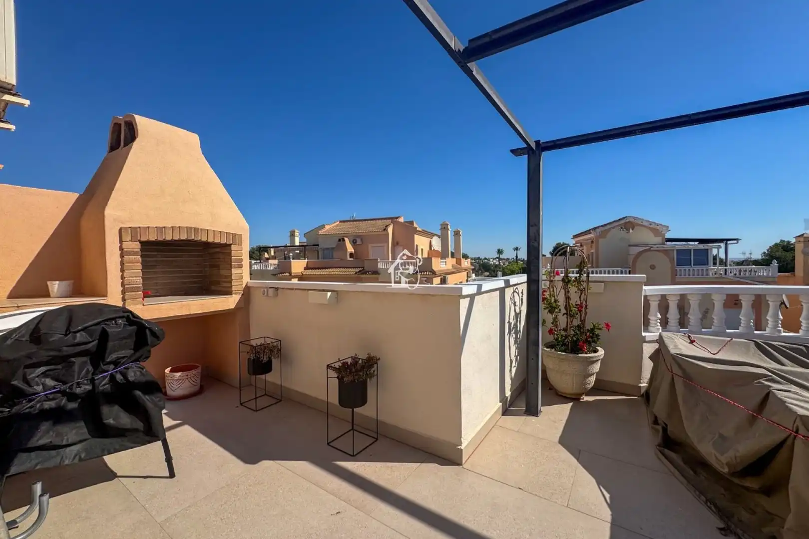 Terrassa de Casa o xalet en venda en Orihuela amb Aire condicionat, Terrassa i Piscina