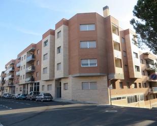 Vista exterior de Garatge en venda en Móra d'Ebre