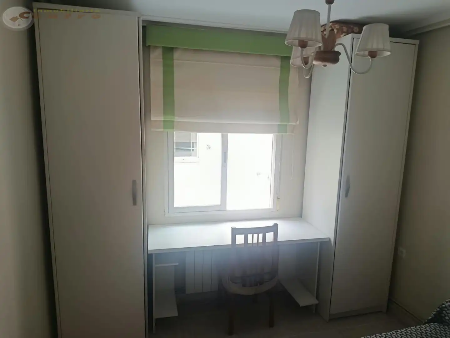 Dormitori de Apartament en venda en Albacete amb Calefacció, Moblat i Balcó