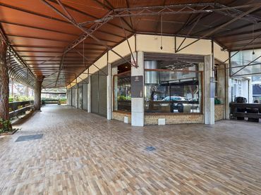 Locale commerciale in vendita a Avinguda Onze de Setembre 30
