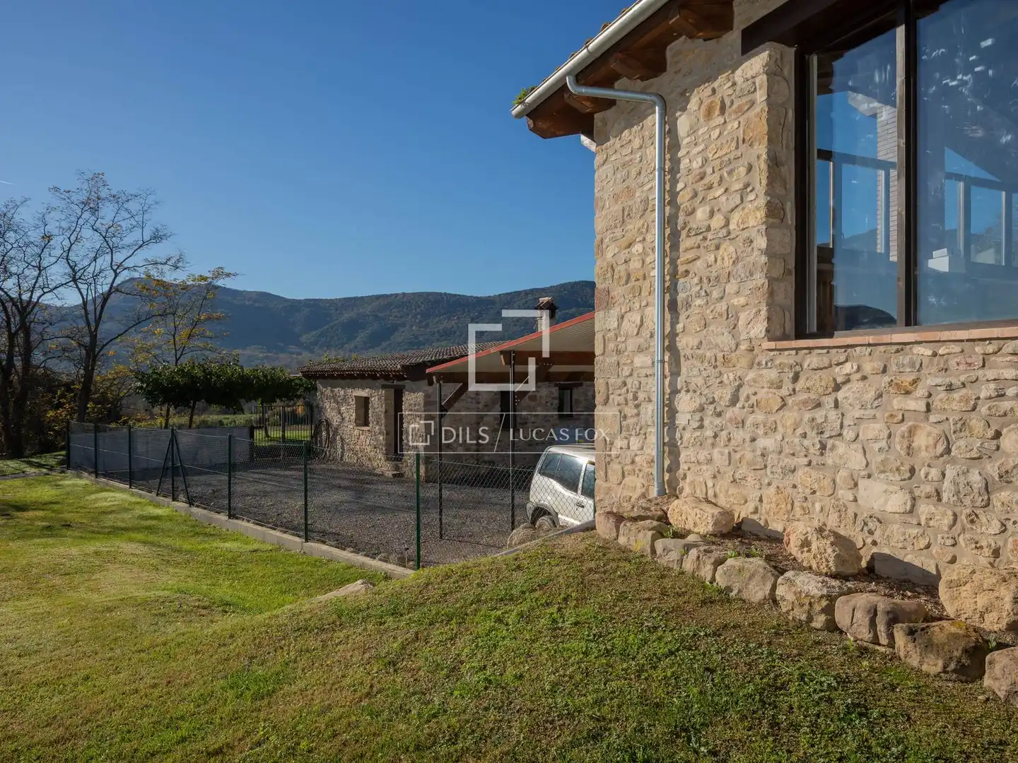 Vista exterior de Finca rústica en venta en Santa Pau con Jardín privado, Terraza y Trastero