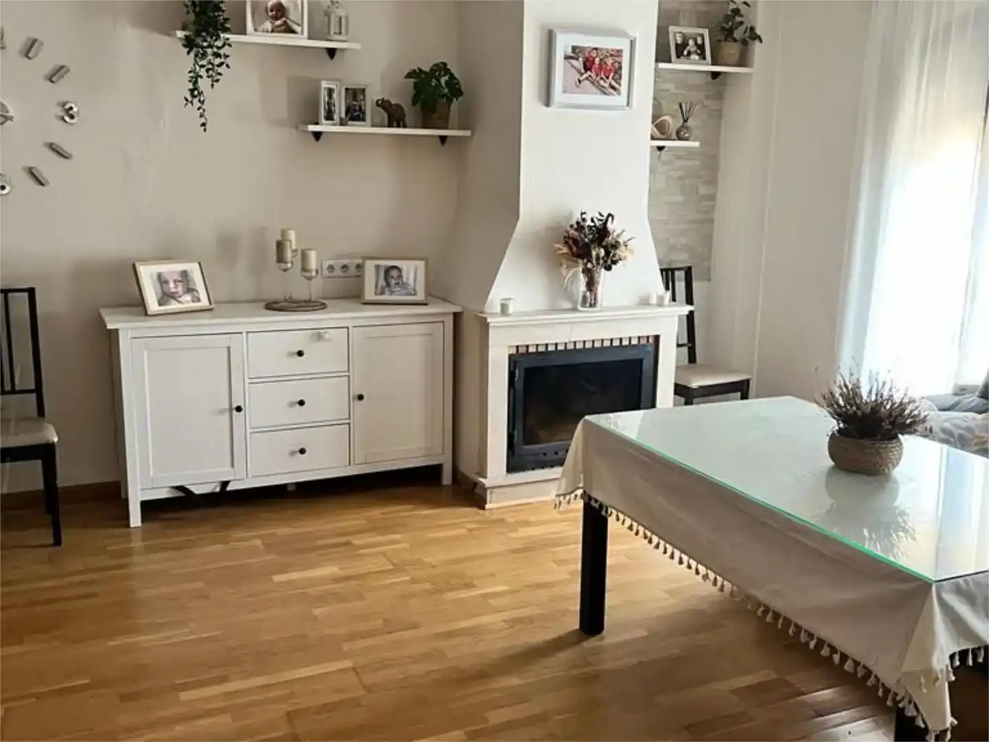 Sala de estar de Piso en venta en Fuenteheridos con Parquet y Balcón