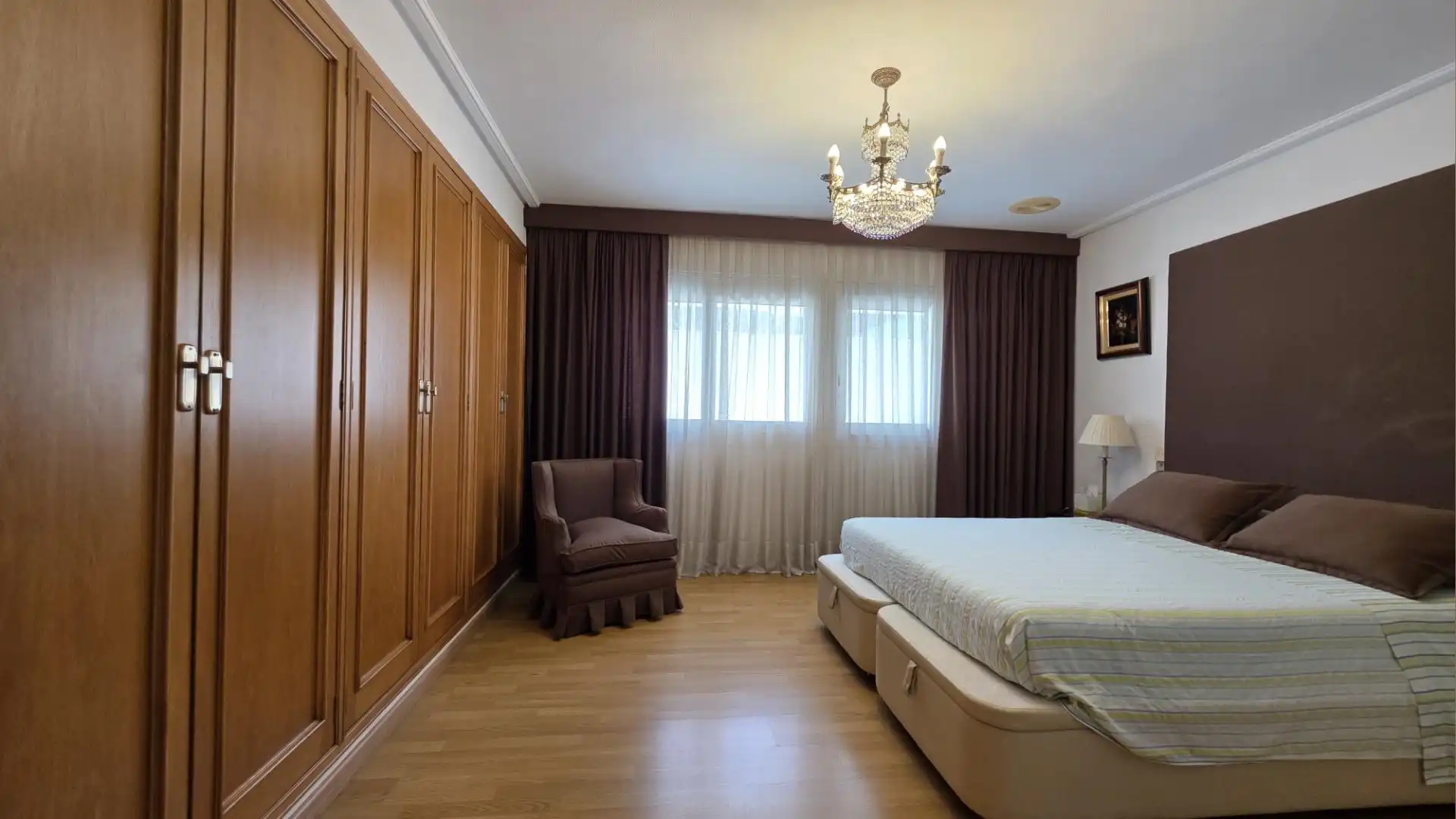 Bedroom of Houses for sale in Elche / Elx  with Air Conditioner, Private garden and Parquet flooring