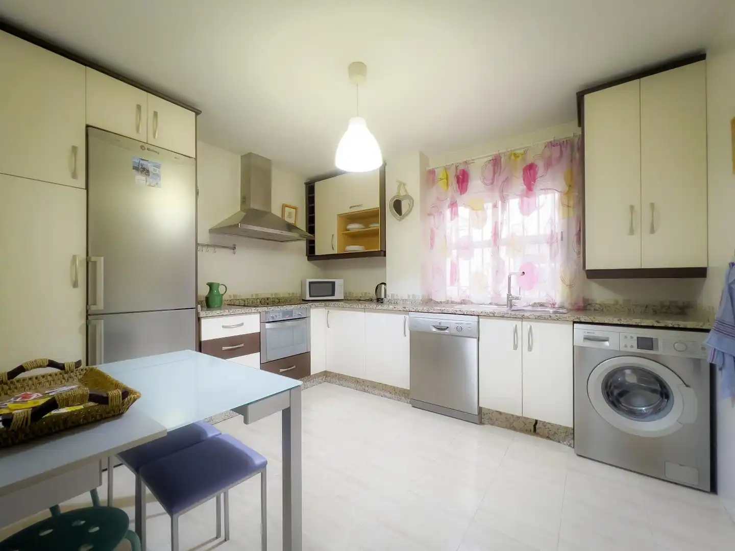 Cocina de Piso de alquiler en Málaga con Aire acondicionado y Amueblado