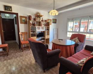 Living room of Flat for sale in Badajoz Capital  with Air Conditioner, Heating and Parquet flooring