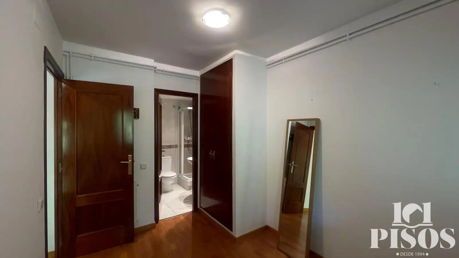Piso de alquiler en Sant Cugat del Vallès con Calefacción, Parquet y Terraza