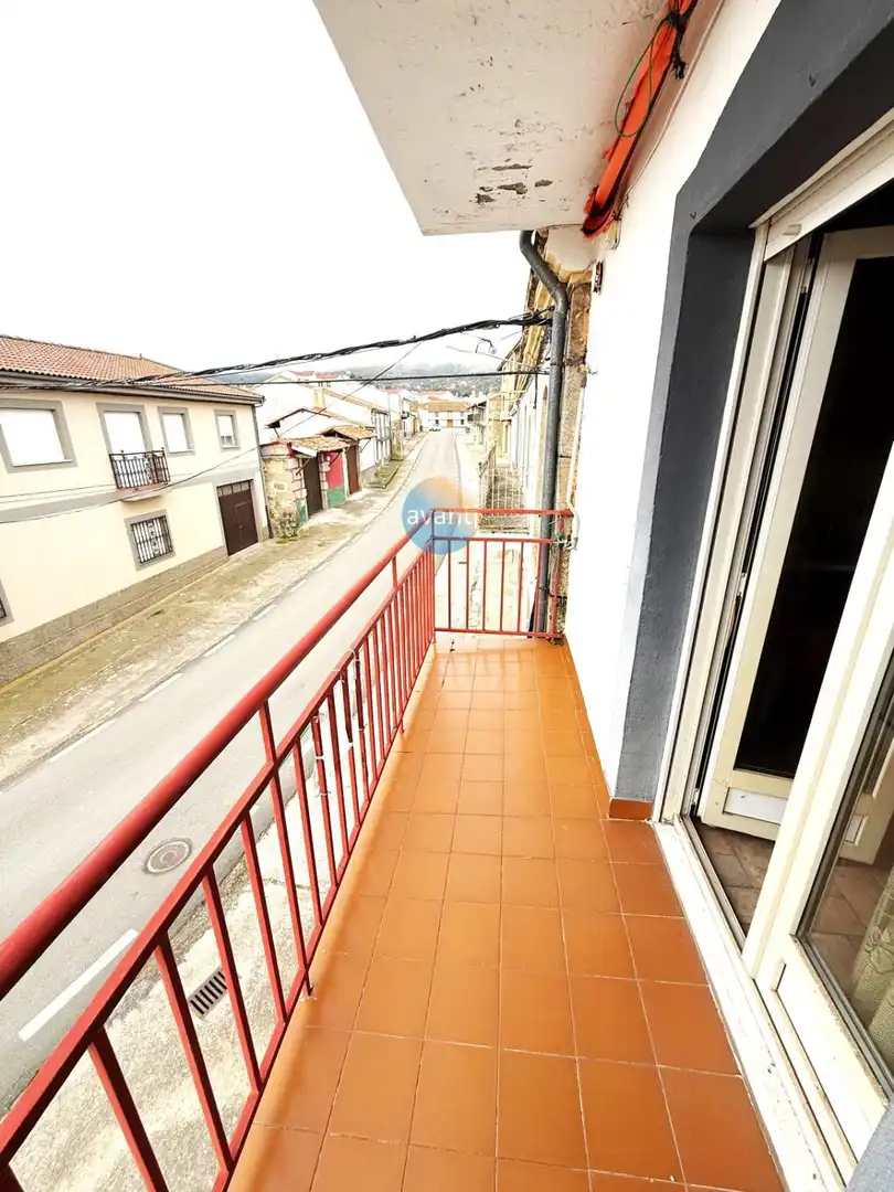 Balcony of Flat for sale in Santibáñez de Béjar  with Air Conditioner and Heating