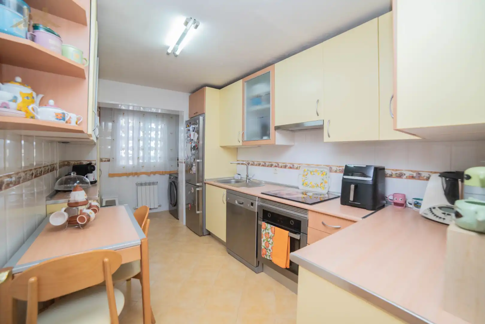 Cocina de Piso en venta en Pinto con Aire acondicionado, Calefacción y Amueblado