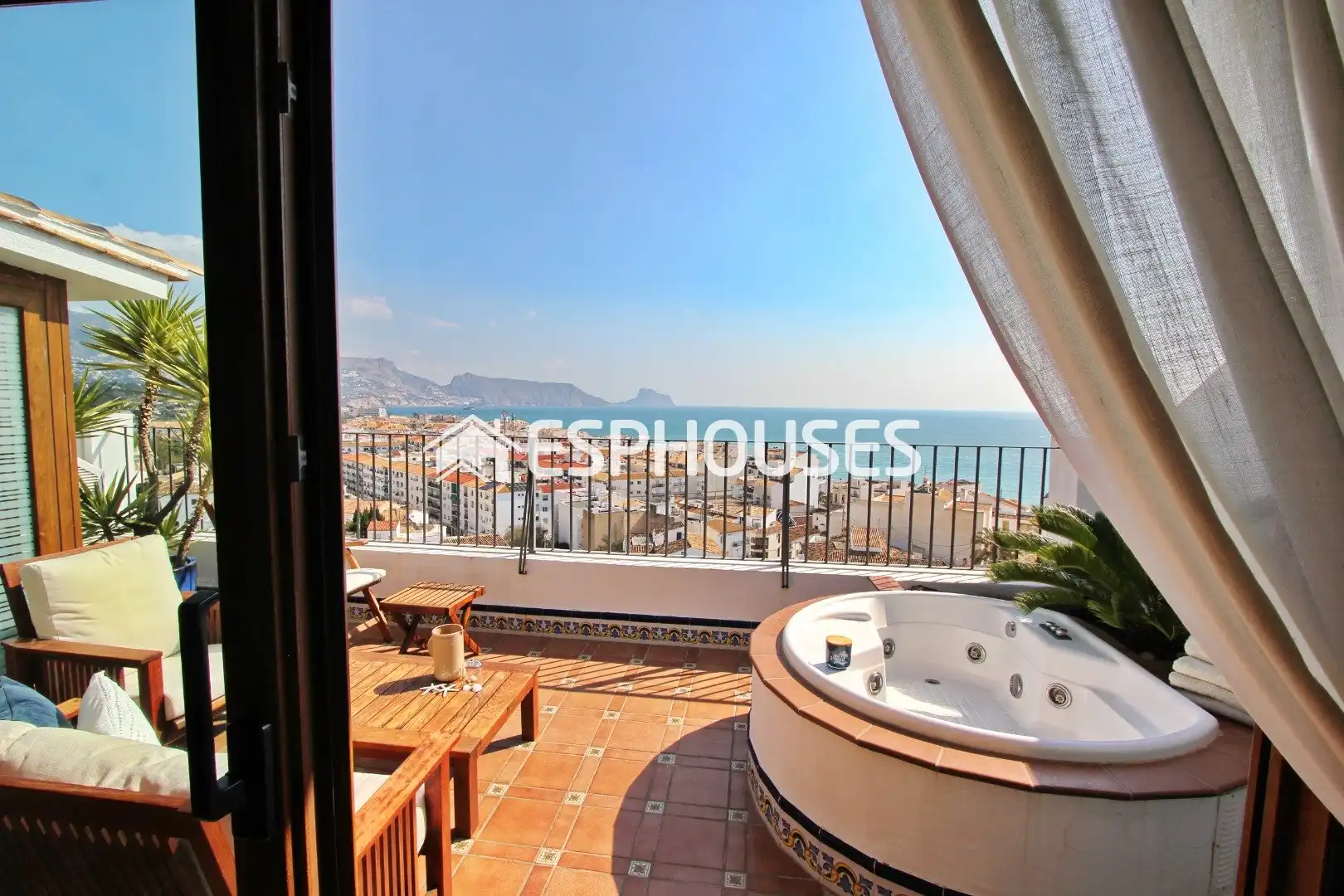 Country homes for sale in Altea ciudad