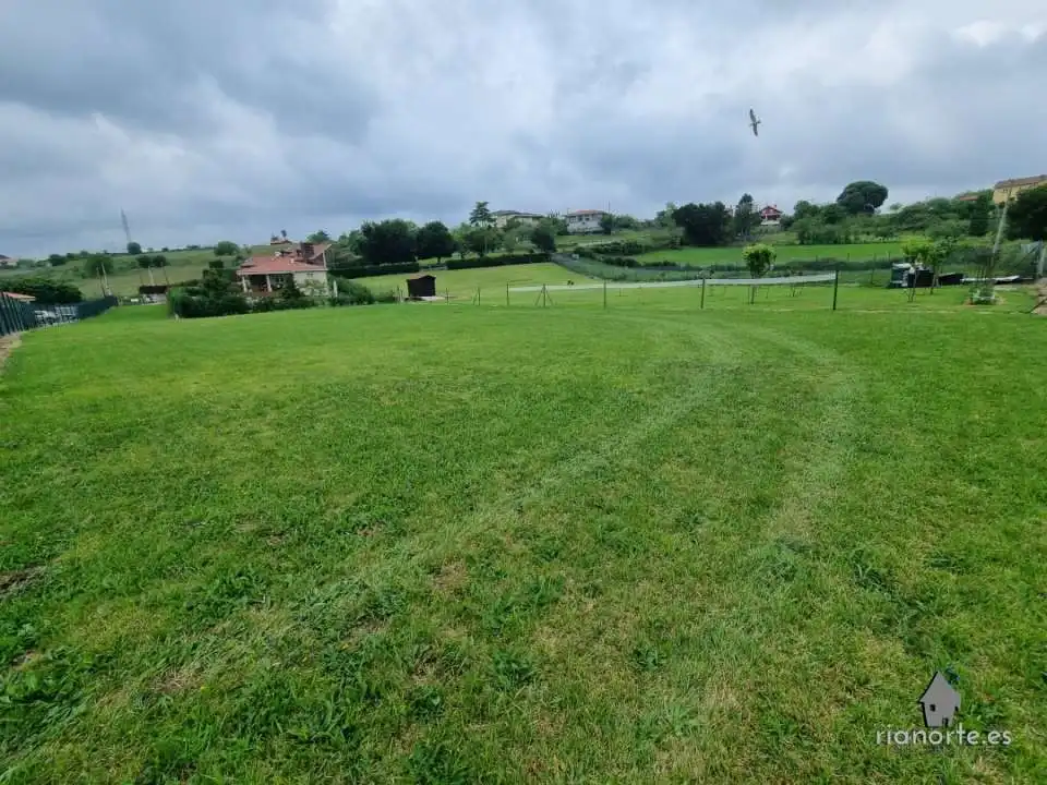 Land for sale in Castrillón