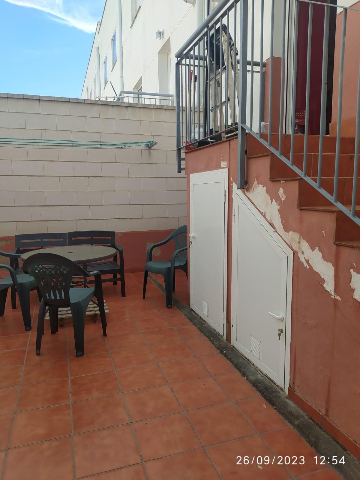 Terrassa de Casa adosada en venda en Cáceres Capital amb Calefacció