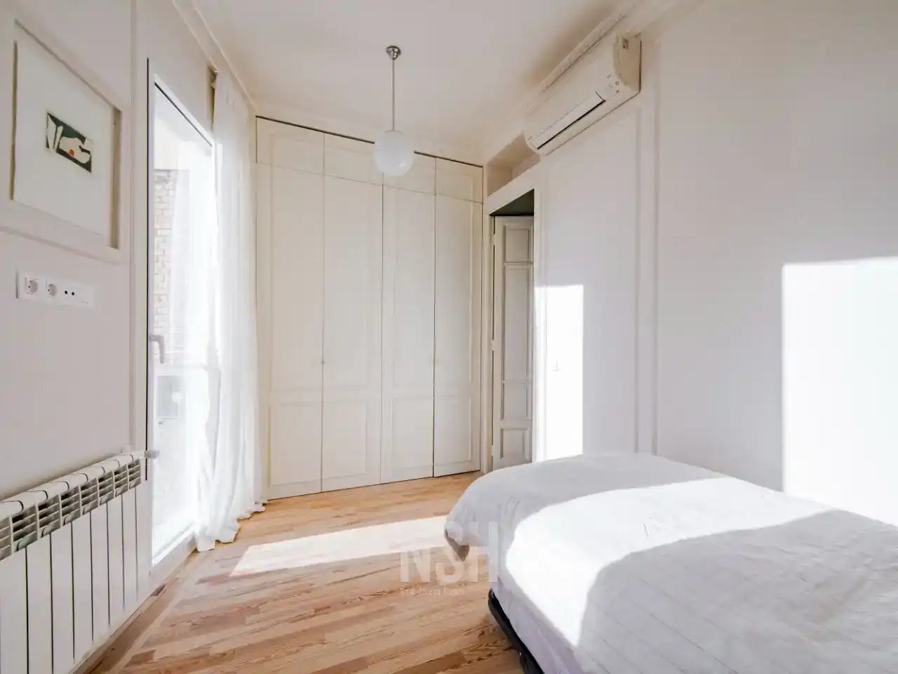 Bedroom of Flat for sale in  Madrid Capital  with Air Conditioner and Terrace