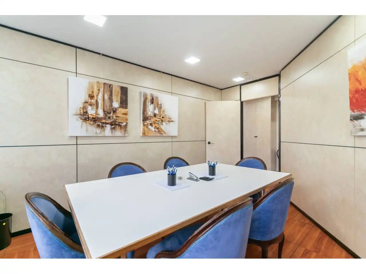Menjador de Oficina en venda en Barcelona amb Aire condicionat, Calefacció i Alarma