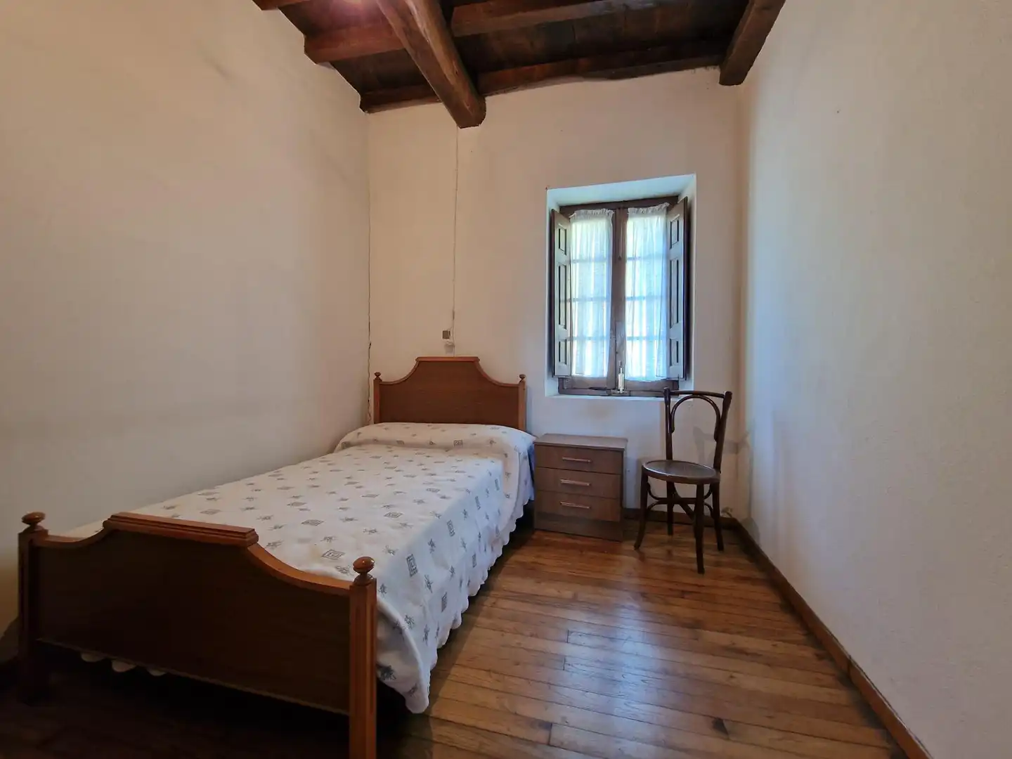 Habitación de Finca rústica en venta en Cangas del Narcea con Calefacción, Jardín privado y Terraza