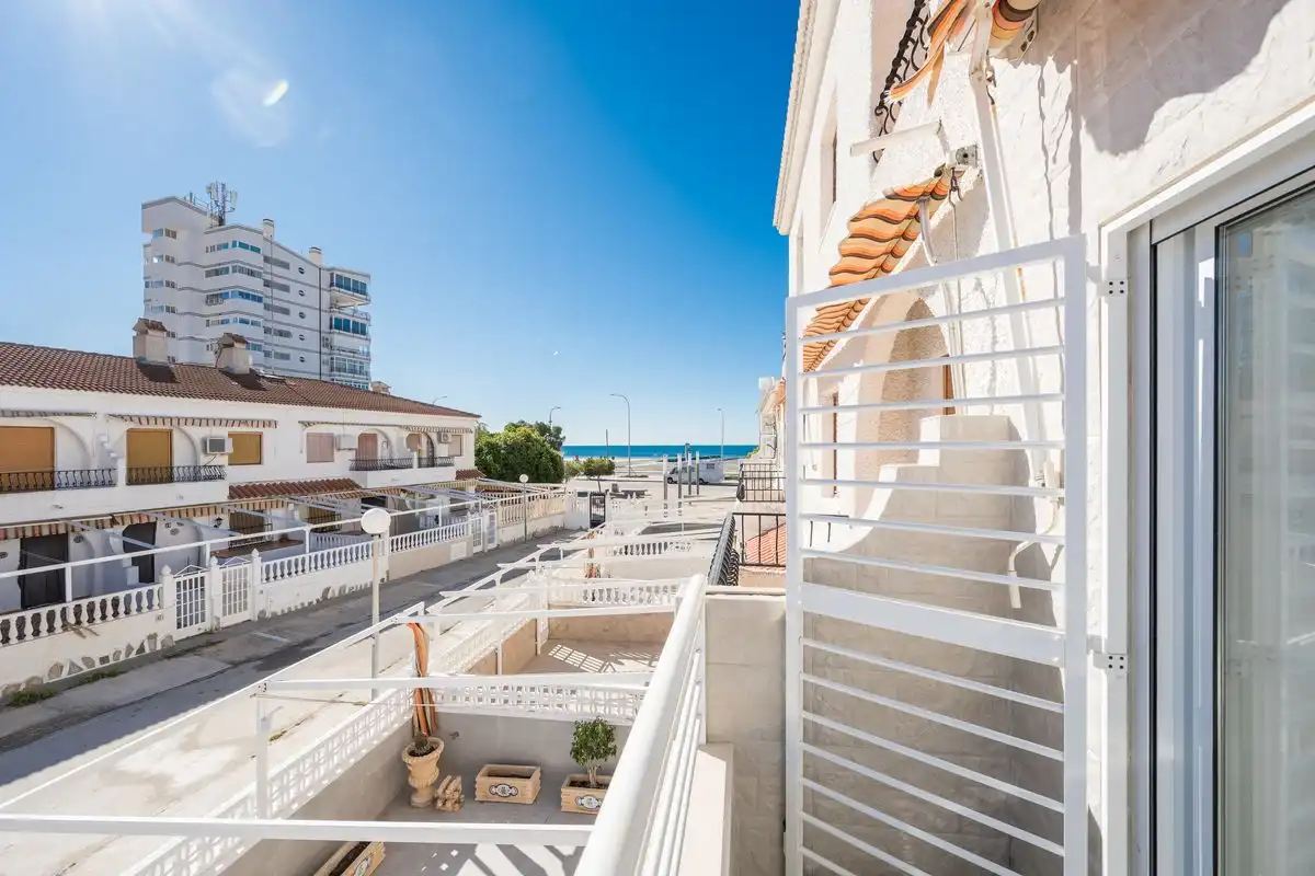 Casa pareada con terraza en venta en Calle Biar, imagen 17