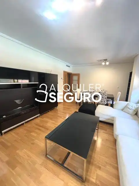 Living room of Flat for rent in Getafe  with Air Conditioner, Heating and Storage room