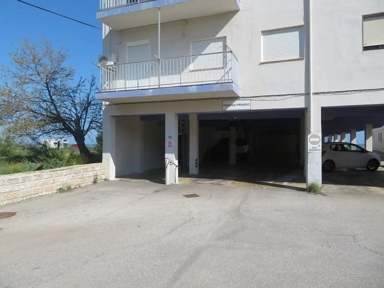 Parking of Apartments for sale in Dénia  with Air Conditioner, Terrace and Furnished
