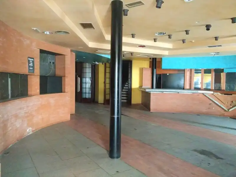 Local comercial en venda a Capitan Cortes, imagen 3
